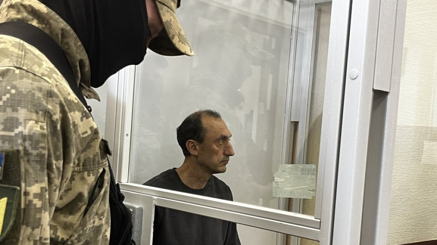 Обстріл аеродрому &quot;Канатове&quot;: суд розглядає продовження запобіжного заходу Червінському