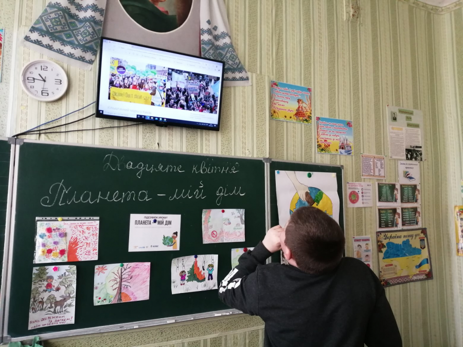Учні однієї зі шкіл Тишківки долучилися до екологічного проєкту