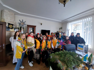 ЯК ОЗ &quot;ТИШКІВСЬКИЙ ЛІЦЕЙ&quot; КОЛЯДУВАВ, Й ДОНАТИ НА ЗСУ ЗБИРАВ.