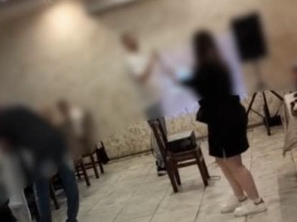 Скандальне караоке: під Києвом відвідувачі кафе посварились через російську пісню
