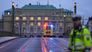 &quot;Могли потрапити під обстріл&quot;. Кропивничанки перебували в Празі неподалік від місця, де стався теракт