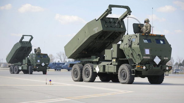 HIMARS, гаубиці та бронетранспортери на $625 млн: подробиці нового пакета допомоги від США