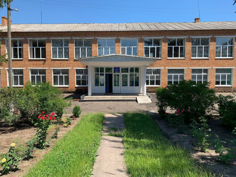 На Кіровоградщині в деяких освітніх закладах вже повністю вакциновано 100% працівників: серед них і наш заклад
