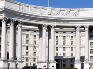 МЗС України викличе посла Угорщини через неприйнятні дії президента Орбана