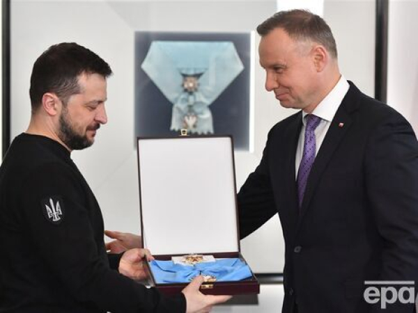У ПОЛЬЩІ ЗЕЛЕНСЬКОГО НАГОРОДИЛИ ПРЕСТИЖНИМ ОРДЕНОМ, ЯКИЙ ВРУЧАЮТЬ ЛИШЕ ВИДАТНИМ ЛЮДЯМ