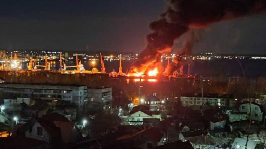 У Криму захисники знищили ворожий корабель &quot;Новочеркаськ&quot; – Олещук