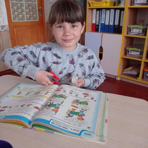 В одній зі шкіл Тишківки відбулася акція &quot;Лікуймо книгу&quot;