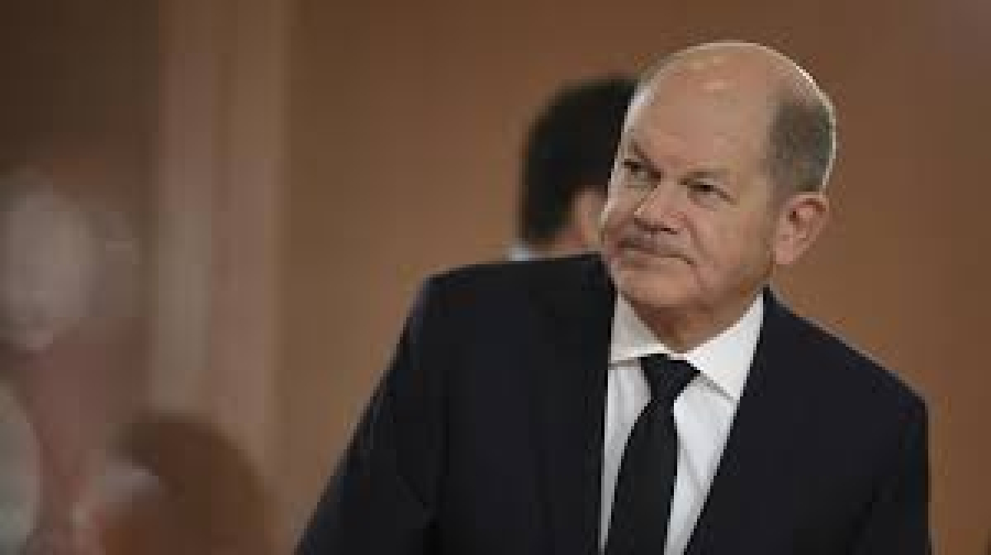 Шольц оголосив про створення коаліції реактивної артилерії великої дальності для України